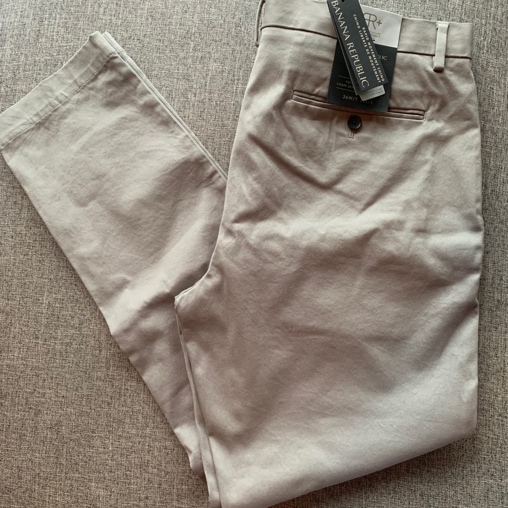 Banana Republic Men’s Rapid Movement Chino